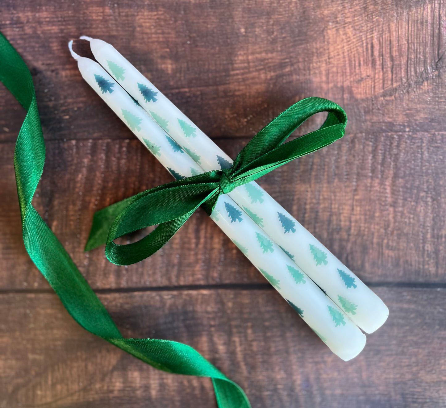 Christmas Tree Pair of Dinner Candles