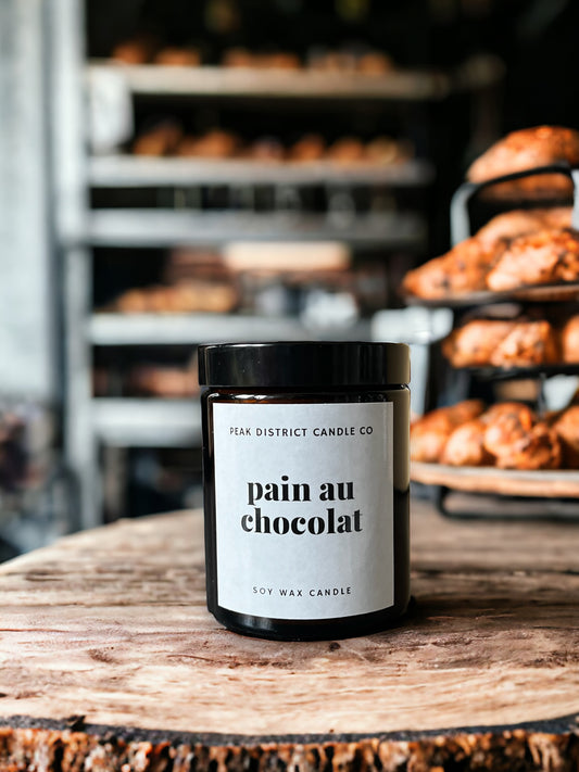 Pain au Chocolate Candle