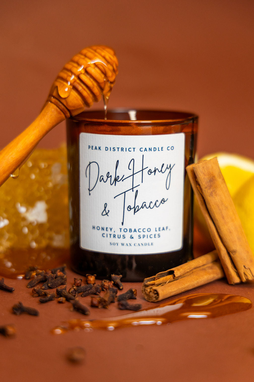 Dark Honey & Tobacco Candle