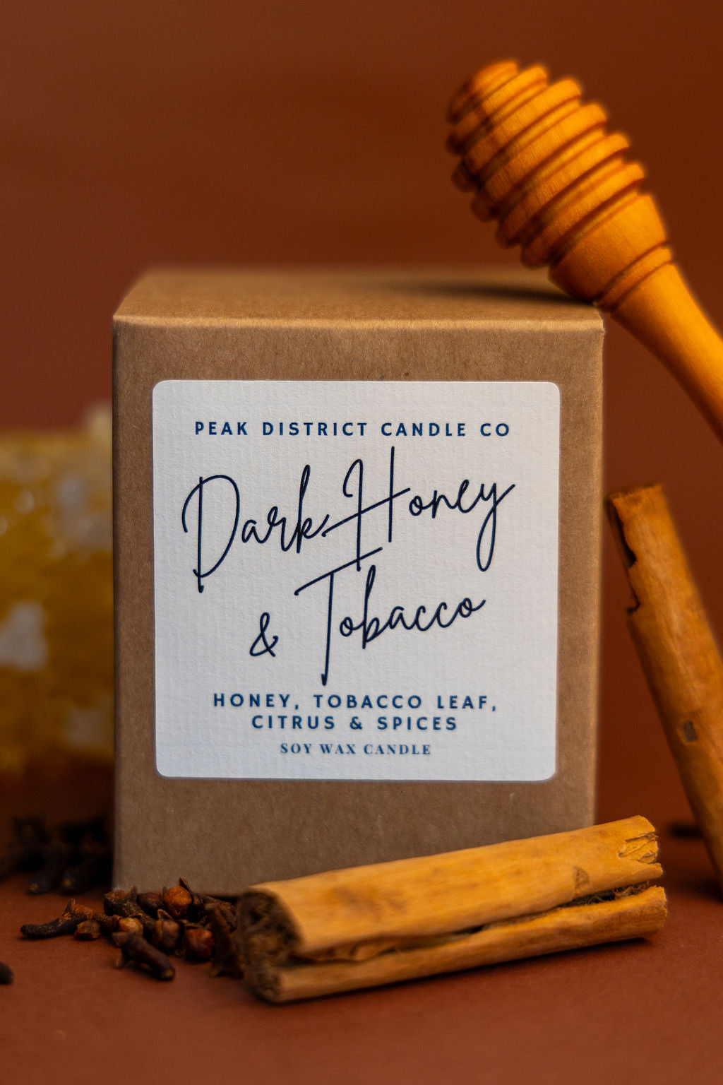 Dark Honey & Tobacco Candle